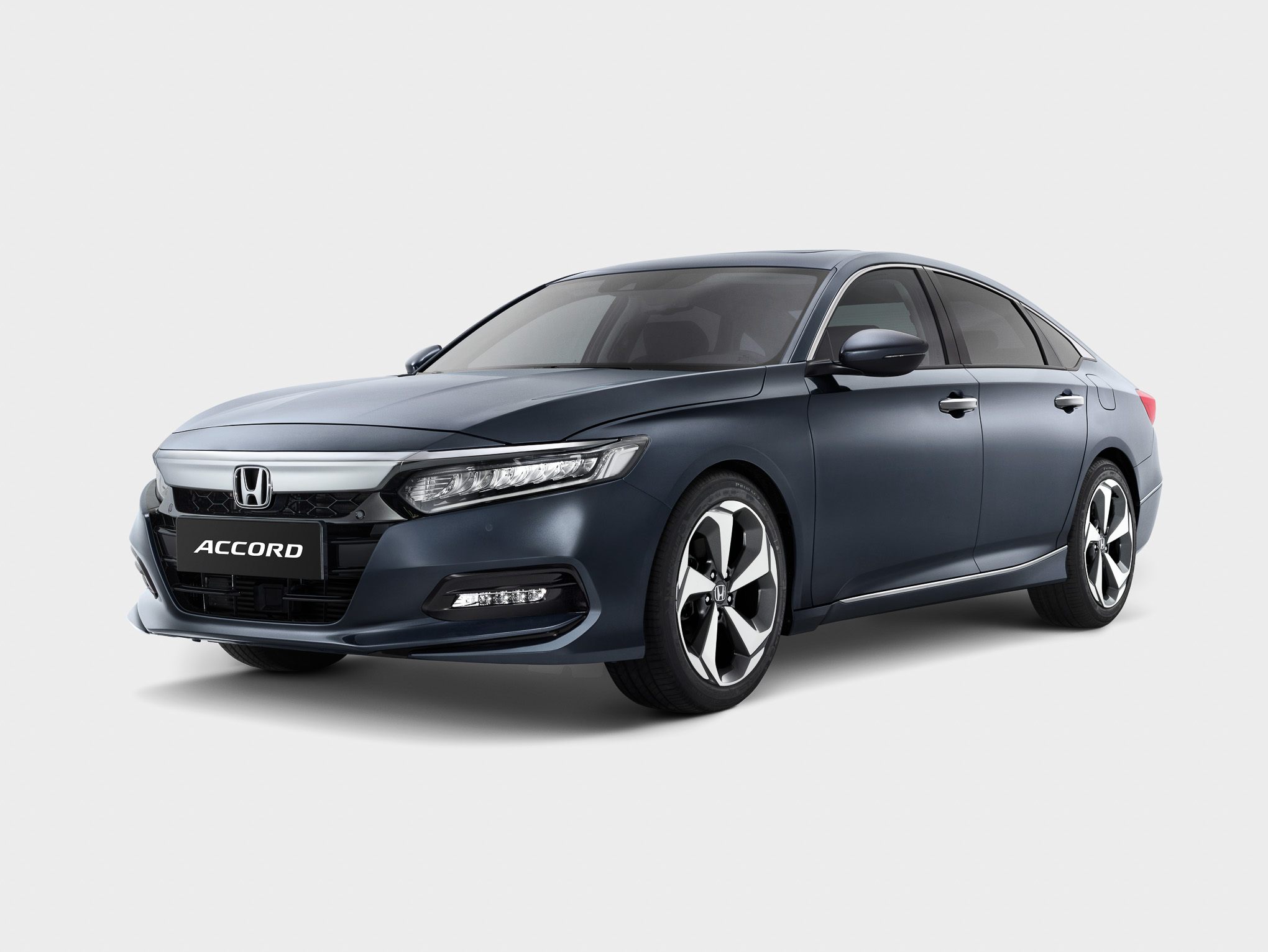 17 HONDA Accord On3 4 s