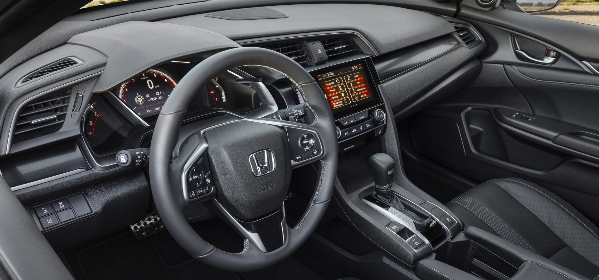 3aace319-2020-honda-civic-hatch-pricing-specs-16.jpg